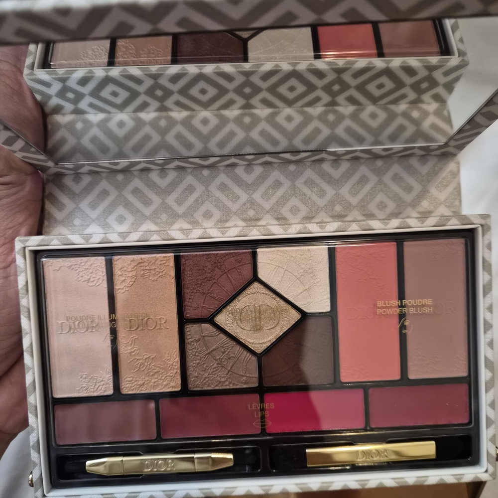Dior Couture Palette - Limited Edition - Picture 2 of 6